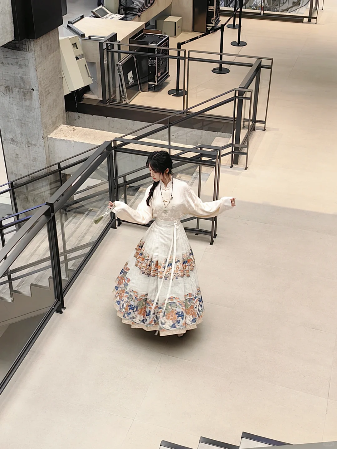 穿上马面裙我就是华籍美人！