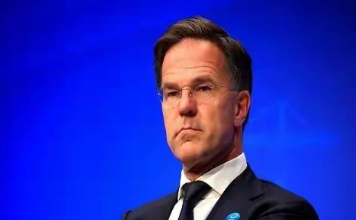 俄罗斯打了四年才突然发现美国还是那个美国，乌克兰还是那个乌克兰，欧洲却不是那个欧