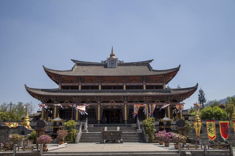 2026最想实现的一件事 2026年，我最想实现的事是带父母去旅游。这个想法由来