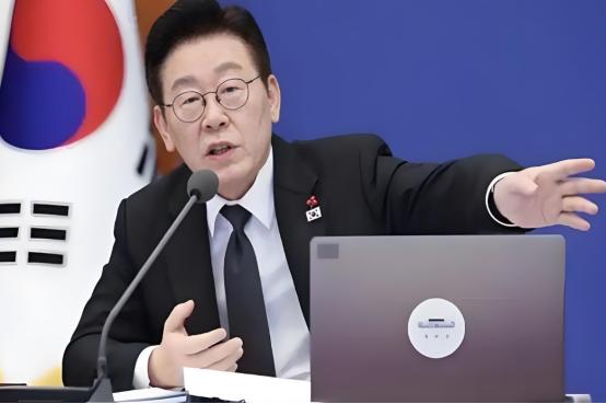 突破台湾问题红线，李在明彻底暴露了？中方这次不惯着！
近期，李钟奭被拒绝入境访华