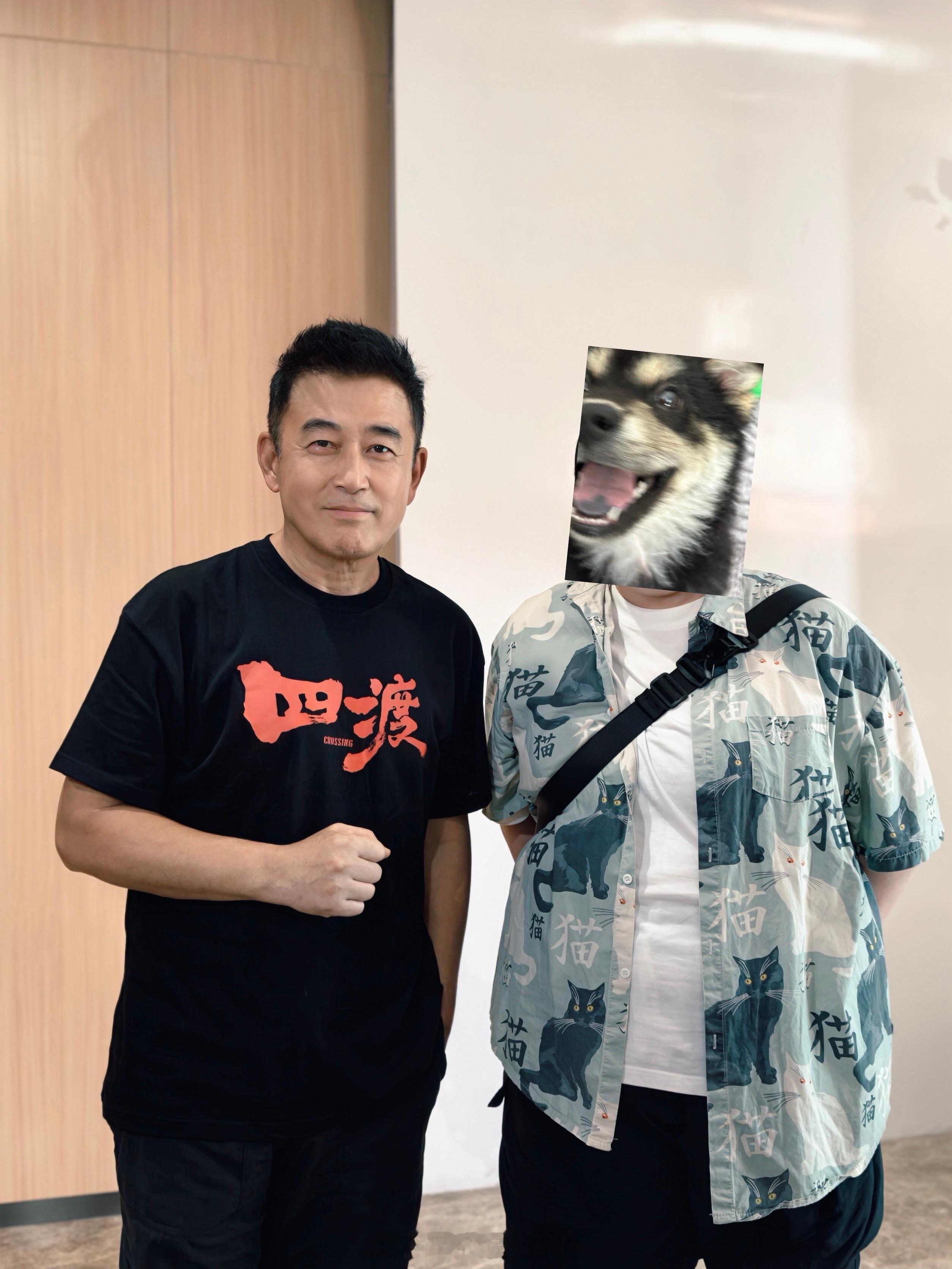 熊·闲时 嘿嘿(◍•ᴗ•◍) 王老师！好久不见！希望下一次见面不要再间隔七年了）
