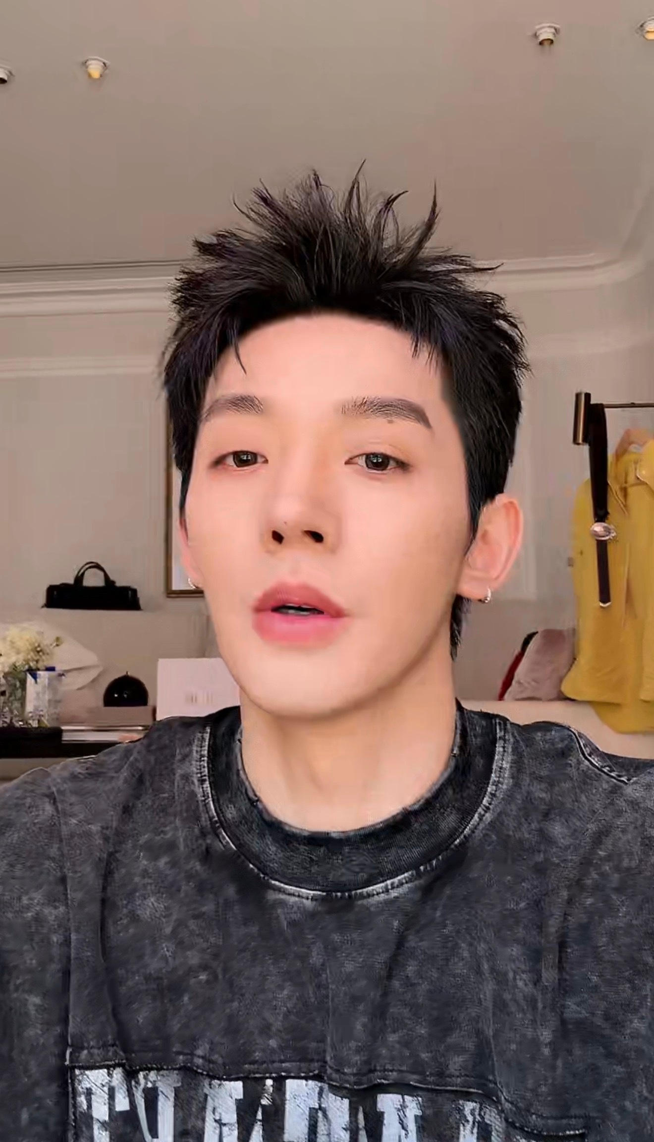 邓为 只给你们买了马卡龙我磕的CP是真的邓为和钻石好甜 像马卡龙一样邓为和钻石要
