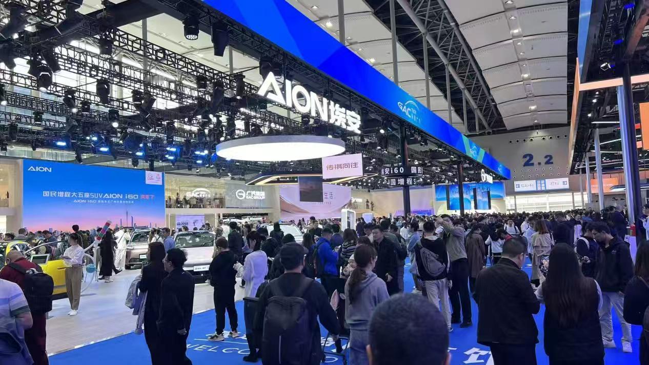 增程式混合动力技术是亮点，续航不断突破达到新高度

在2025年广州车展上，增程