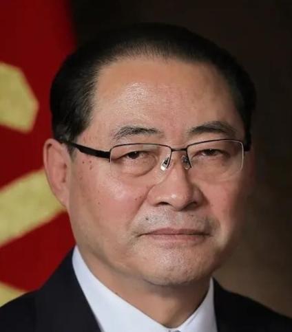 朝鲜出大事了，总理朴泰成刚落地中国寻求合作，金正恩就在平壤通报了一起军队特大犯罪