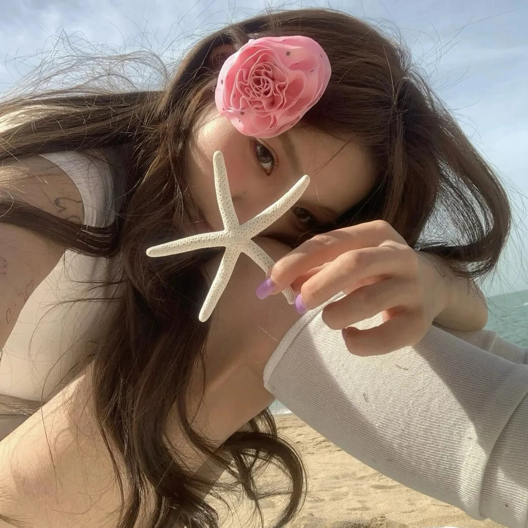 你这样发圈，你的访客爆涨❤️✎1.   🍒⸝⸝𝑵𝒊𝒄𝒆⸝⸝✌︎"生活没