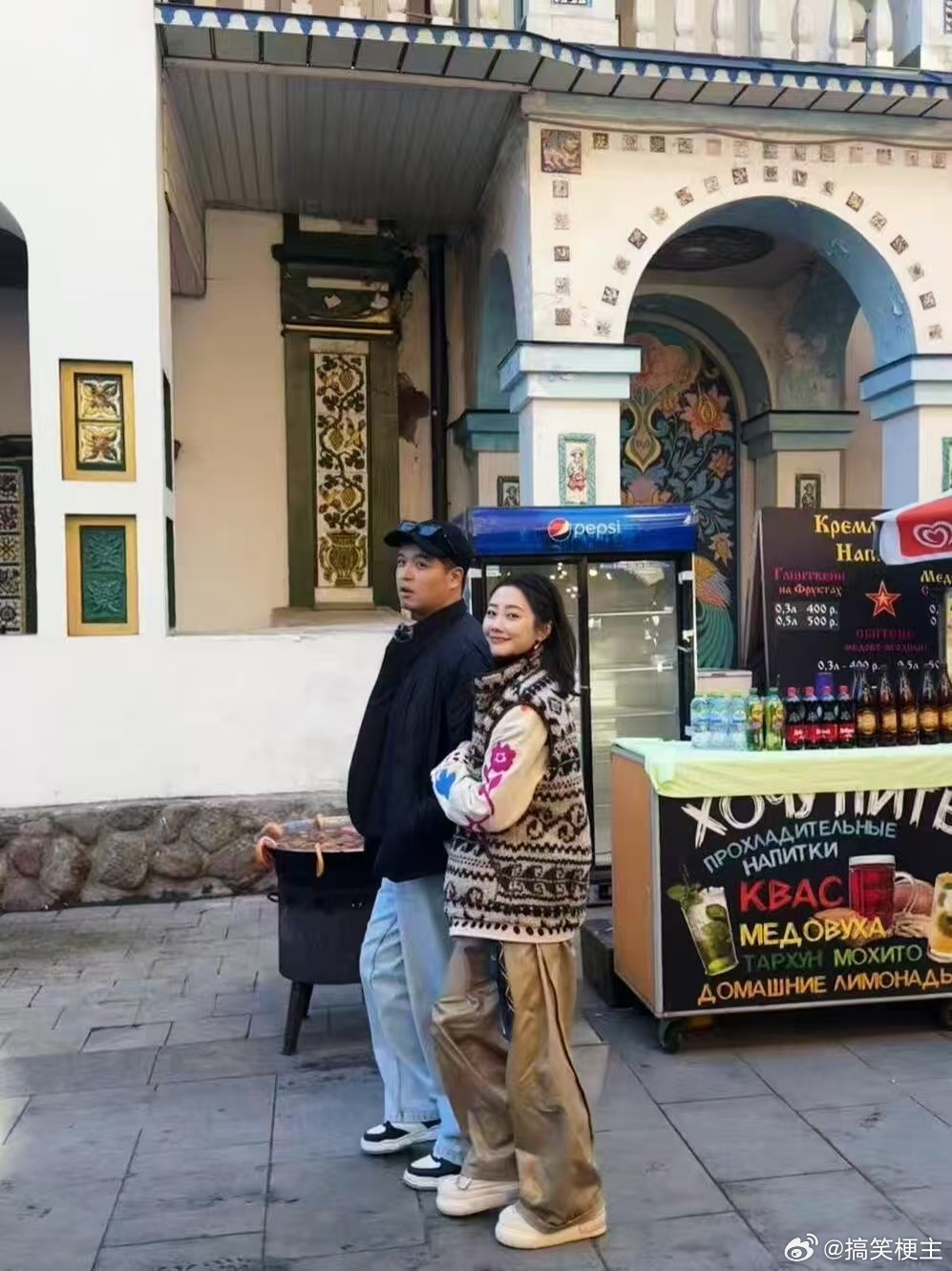 李纯马頔美丽女性和行李工李纯live马頔jpg妻子的浪漫旅行 李纯又美又接地气，