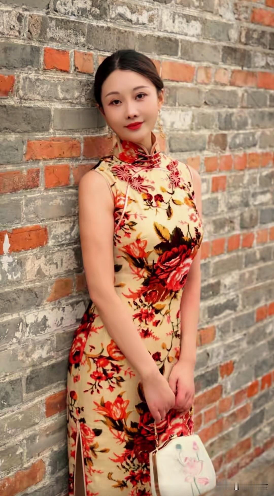 红墙丽影，美妆旗袍佳人