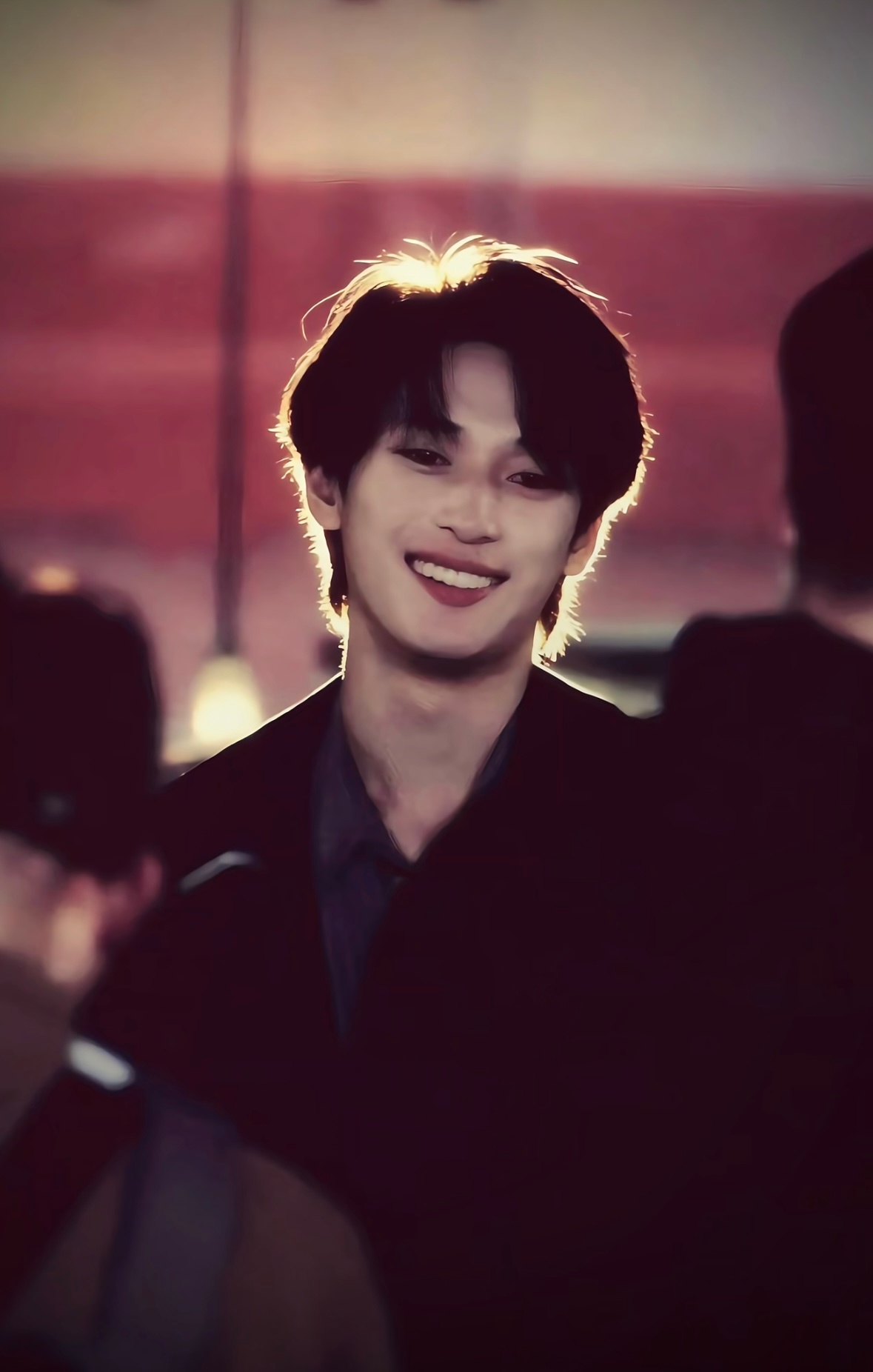 这个笑太犯规了🥹严浩翔 ｜严浩翔 楼颜一 ｜佟丽娅严浩翔看王俊凯话剧