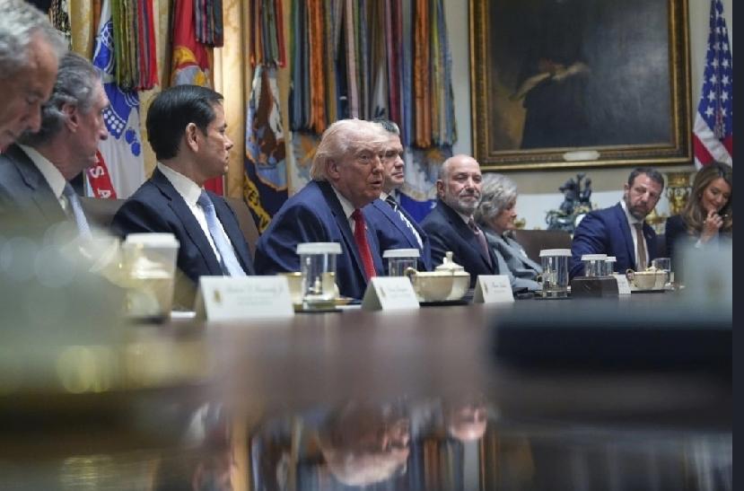 美国总统特朗普日前兴奋称，伊朗送了美国一份价值不菲的“大礼”，引发外界好奇。周四