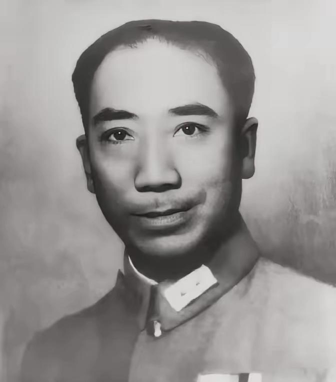 戴笠死后第二天，蒋介石没顾上哭就先派人抄家，打开金库那刻全场都看傻了，1000多