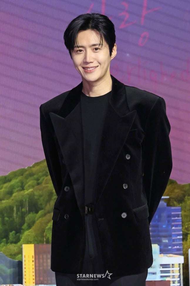 【热帖】“车银优 同门” 金宣虎 方否认逃税嫌疑：“一人公司停业手续办理中”Fa