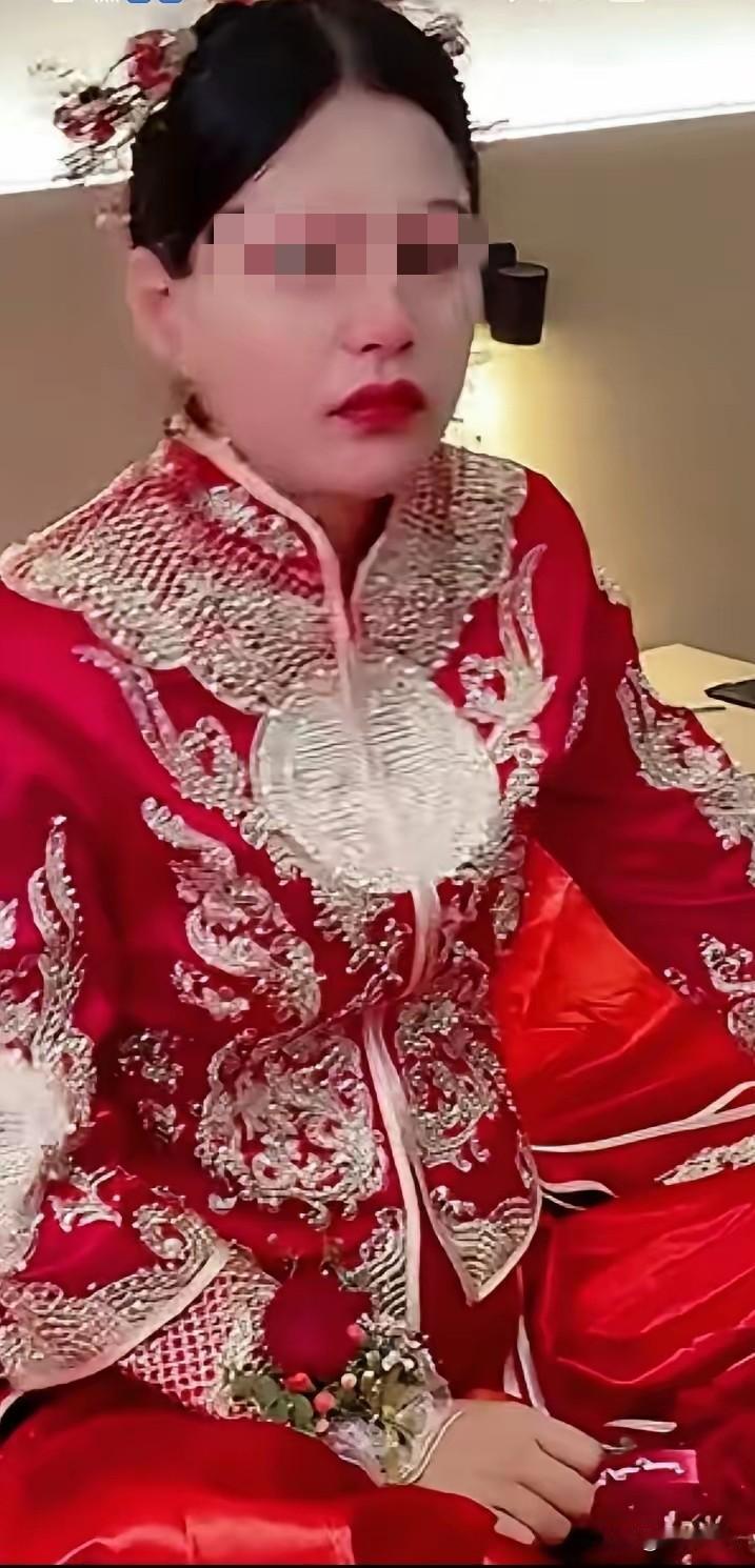 后悔伤心了吧？怀孕新娘结婚当日，气的大哭一场，父母生气，不参加女儿的婚礼。事因，