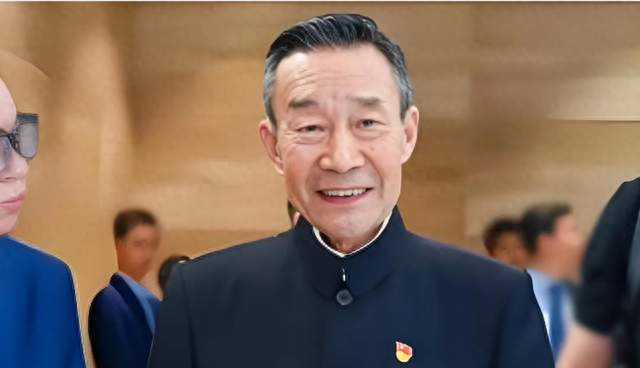钱再多有什么用？抗癌26年的李雪健，他的现状给所有人提了个醒