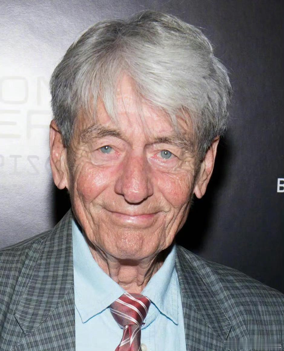 约翰诺兰去世 据外媒，资深英国演员约翰·诺兰去世，享年87岁。他是知名导演/编剧