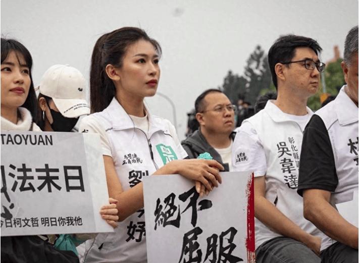 2026年3月26号，台北地方法院宣判，民众党前主席柯文哲，因为京华城案、政治献