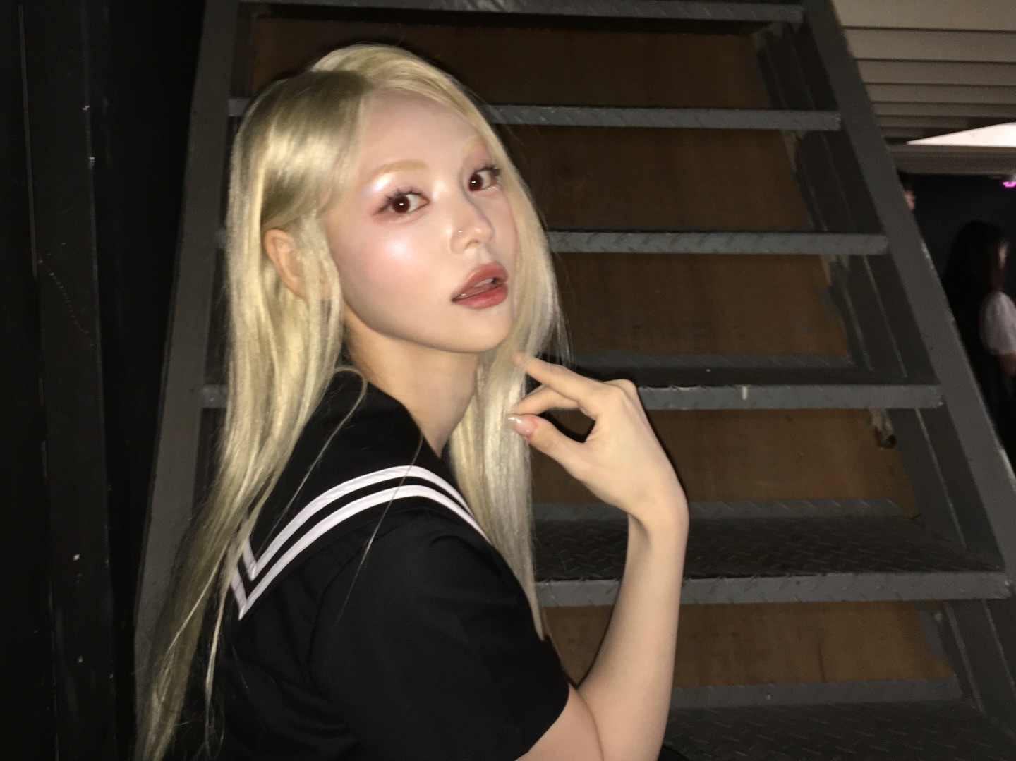 ARTMS 郑真率 🎀🖤🩸 