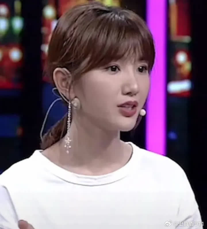 一个男人在节目中说：毛晓彤是我女儿，只要她一次性给清5000万，我们从此互不打扰