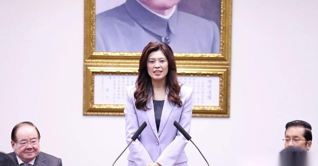 美国邀郑丽文访美：一场精心布局的介入与影响。郑丽文结束大陆访问后，美方迅速发出访