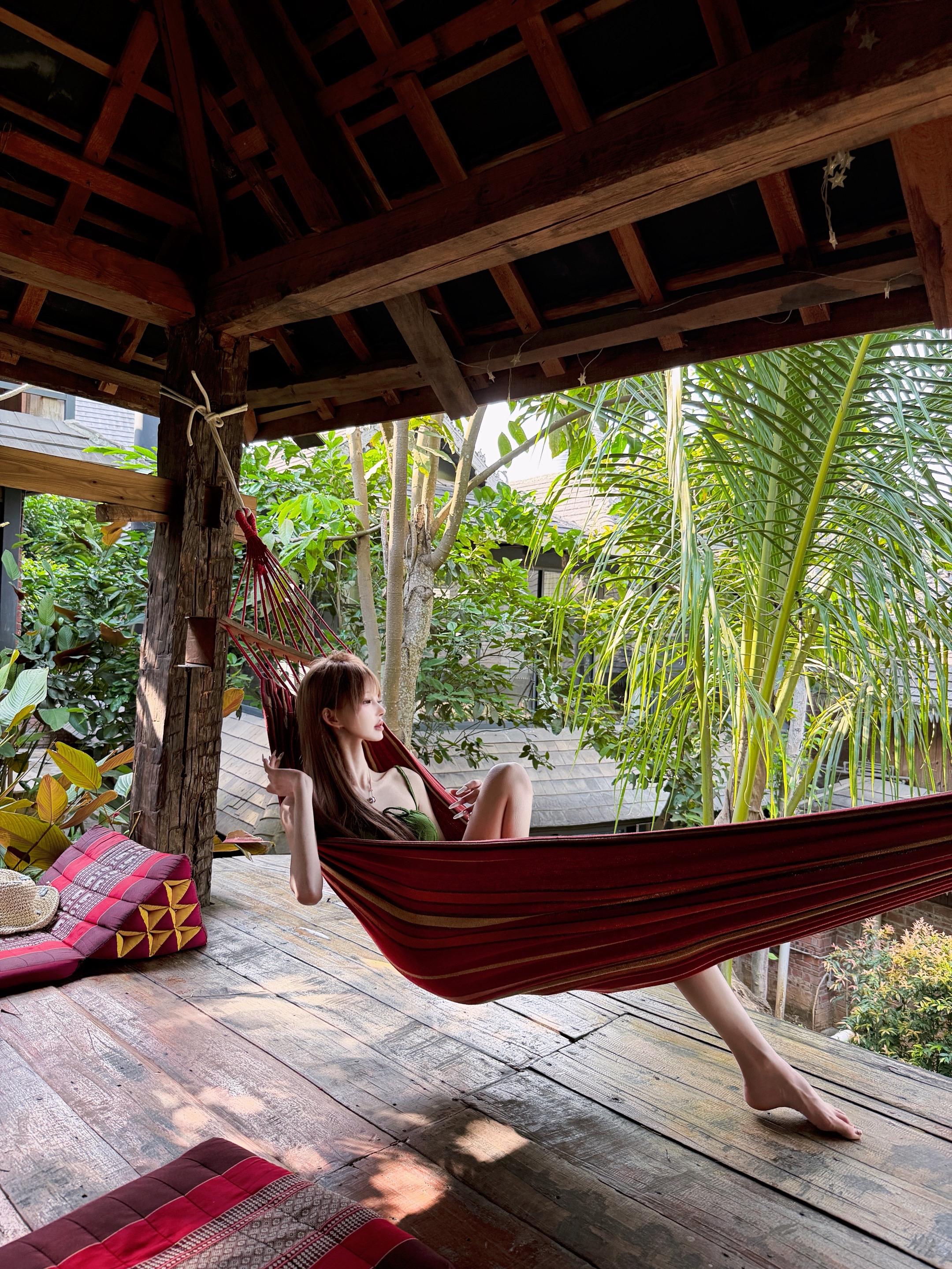 世界有浮力 放松 就能被托举。