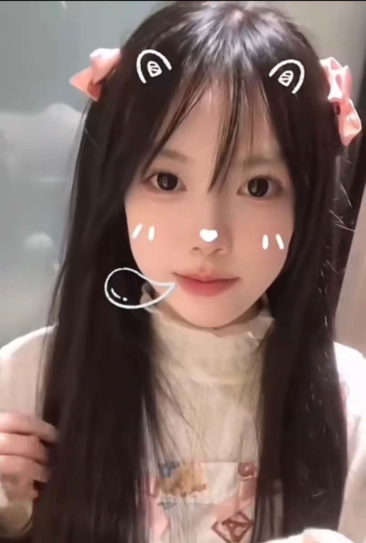 #求美少女[超话]#
