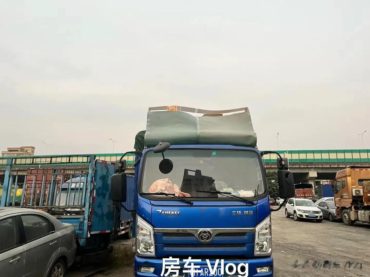 睡眠仓不是那么简单做的，任何一点考虑不到就会成图一。还有更多风险使用了，您就知道