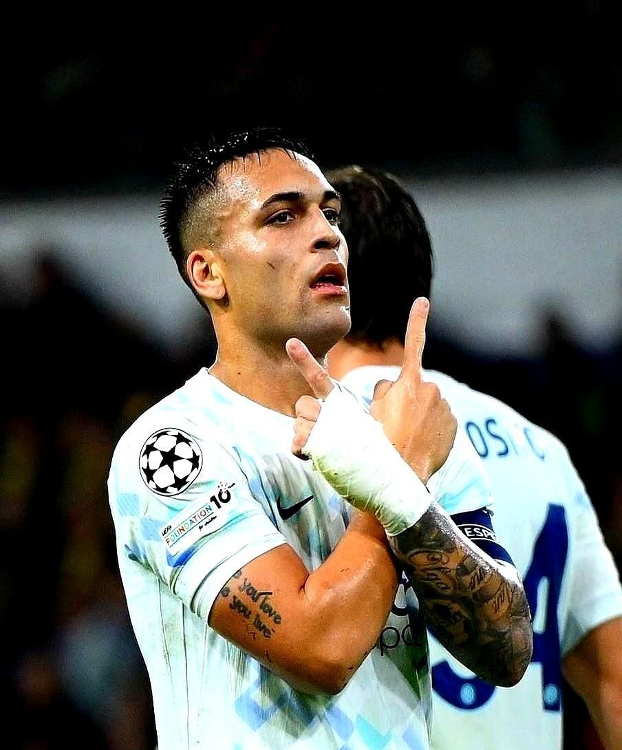 劳塔罗不是天生神射，是天天练出来的。
增肌四公斤，射门快过地铁，不是靠运气，是凌