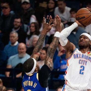 《狂输39分！被高估的联盟第一人，只会抱怨，你们不配拿总冠军》说到现役NBA最有