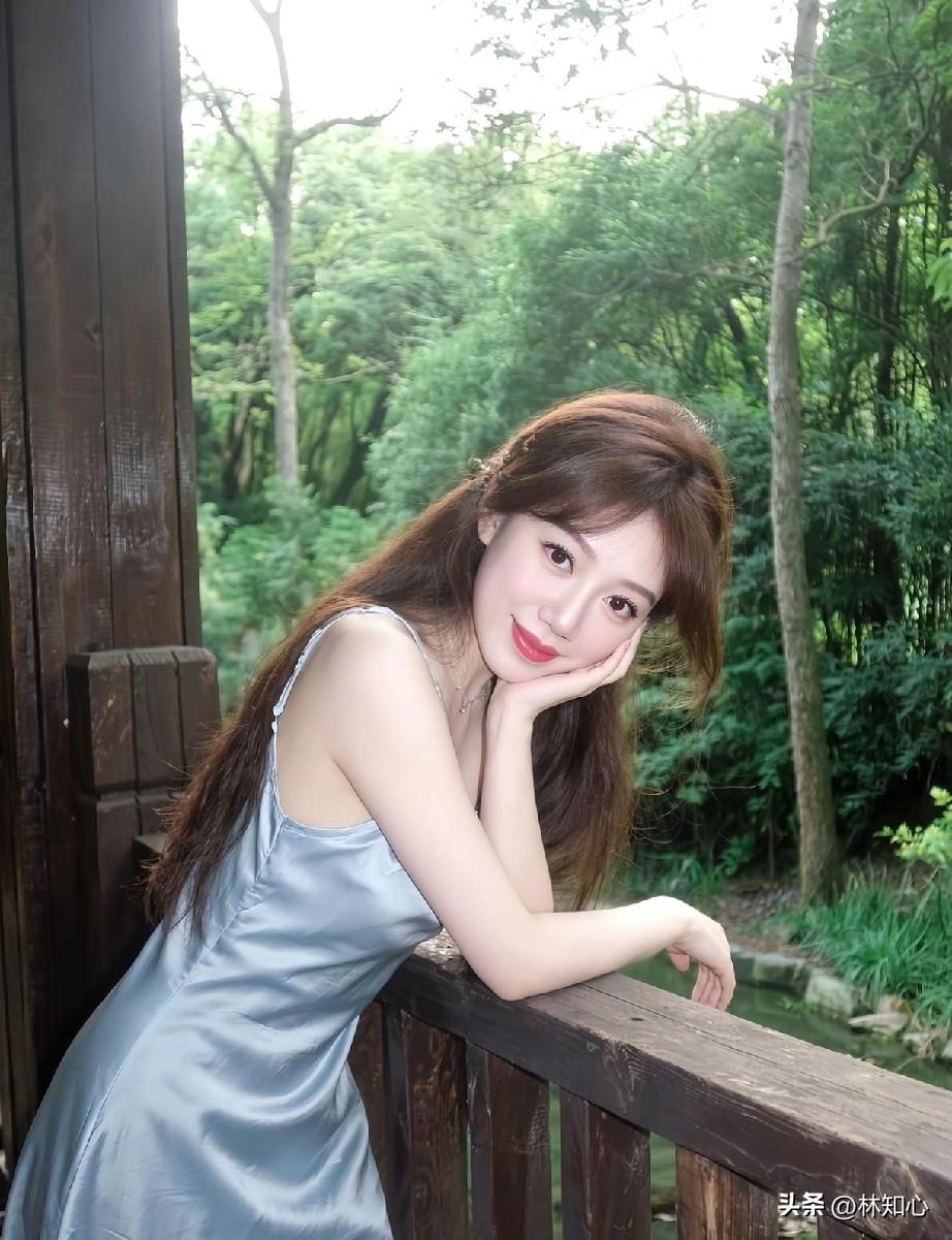 微醺是浪漫的许可证，醉意是心事的通行证