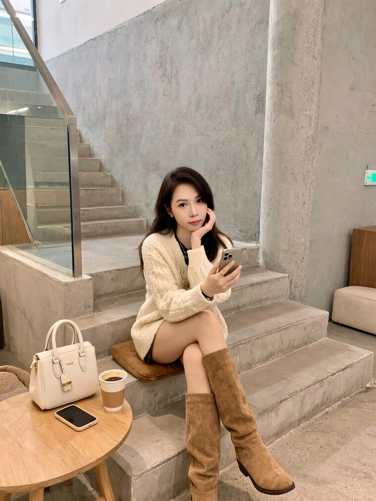 今日穿搭 长靴穿搭 ins穿搭 韩剧女主穿搭 超美的甜妹穿搭分享