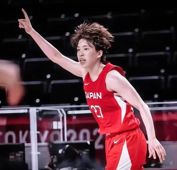 太丢人了！日本女篮64-75不敌德国，中国女篮小组出线的希望大大增加！
向日葵：