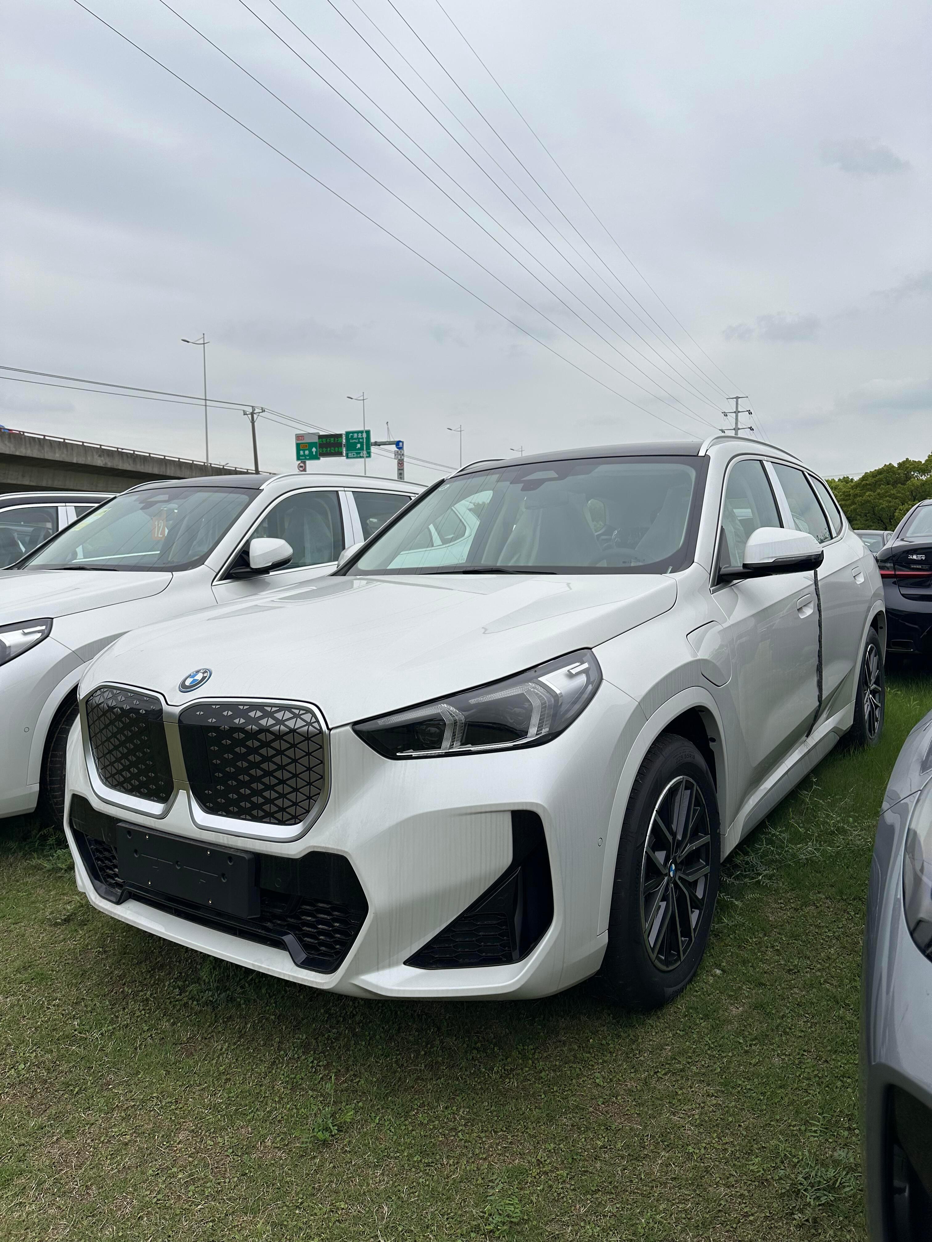宝马 ix1 edrive25L 指导价 228000全款优惠80500裸车14