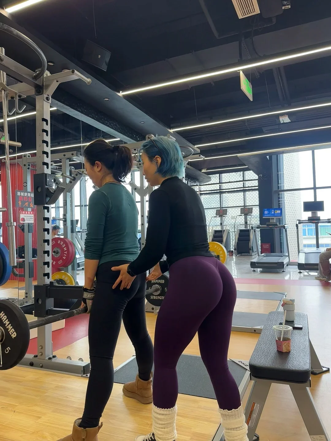 裤子最近又紧了