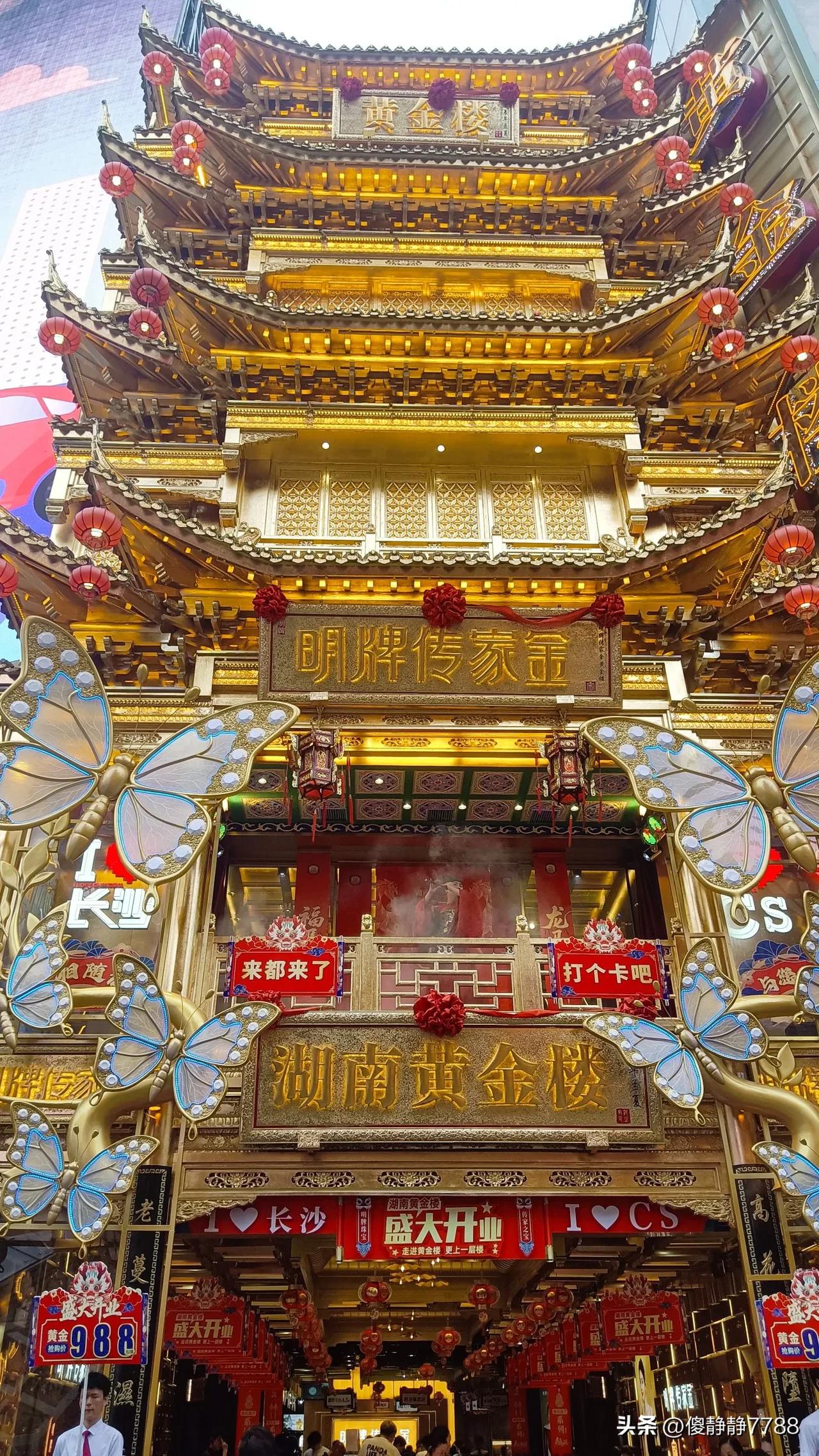 儿子高考估分640，张口跟我要五万旅游，我负债十万，最终还是低头成全了他
 
儿