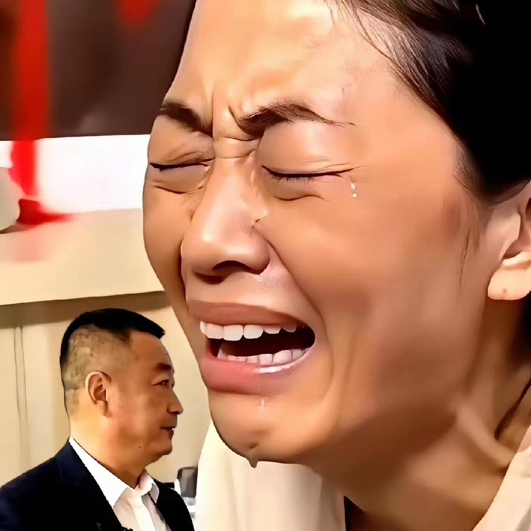 都说蛮横难相处的婆婆
让人窒息
可真正让人脊背发凉的从来不是口舌之争，是手握专业