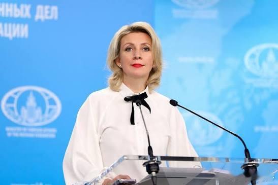 俄罗斯外交部发言人扎哈罗娃表示，俄方已就美国国会公布的对乌武器供应计划，正式要求