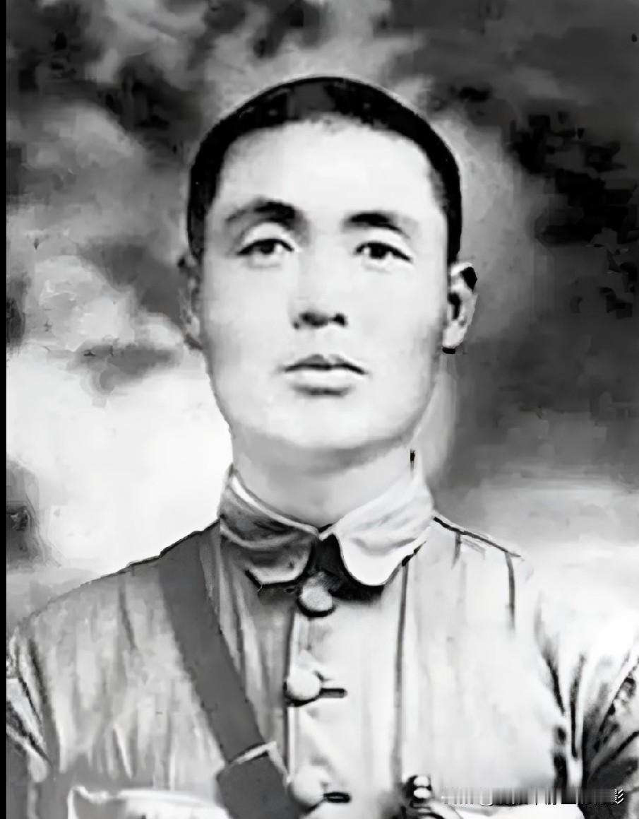 董振堂将军毅然率部宁都起义，是什么信念让他选择走上革命道路？