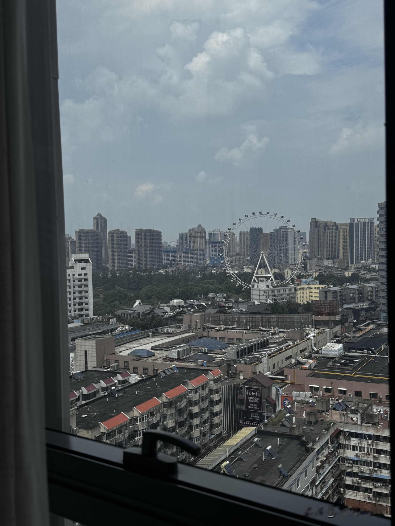 反应快不等于真聪明！分享一个极具反差感、却很少有人深究的教育真相：课堂上反应迅速