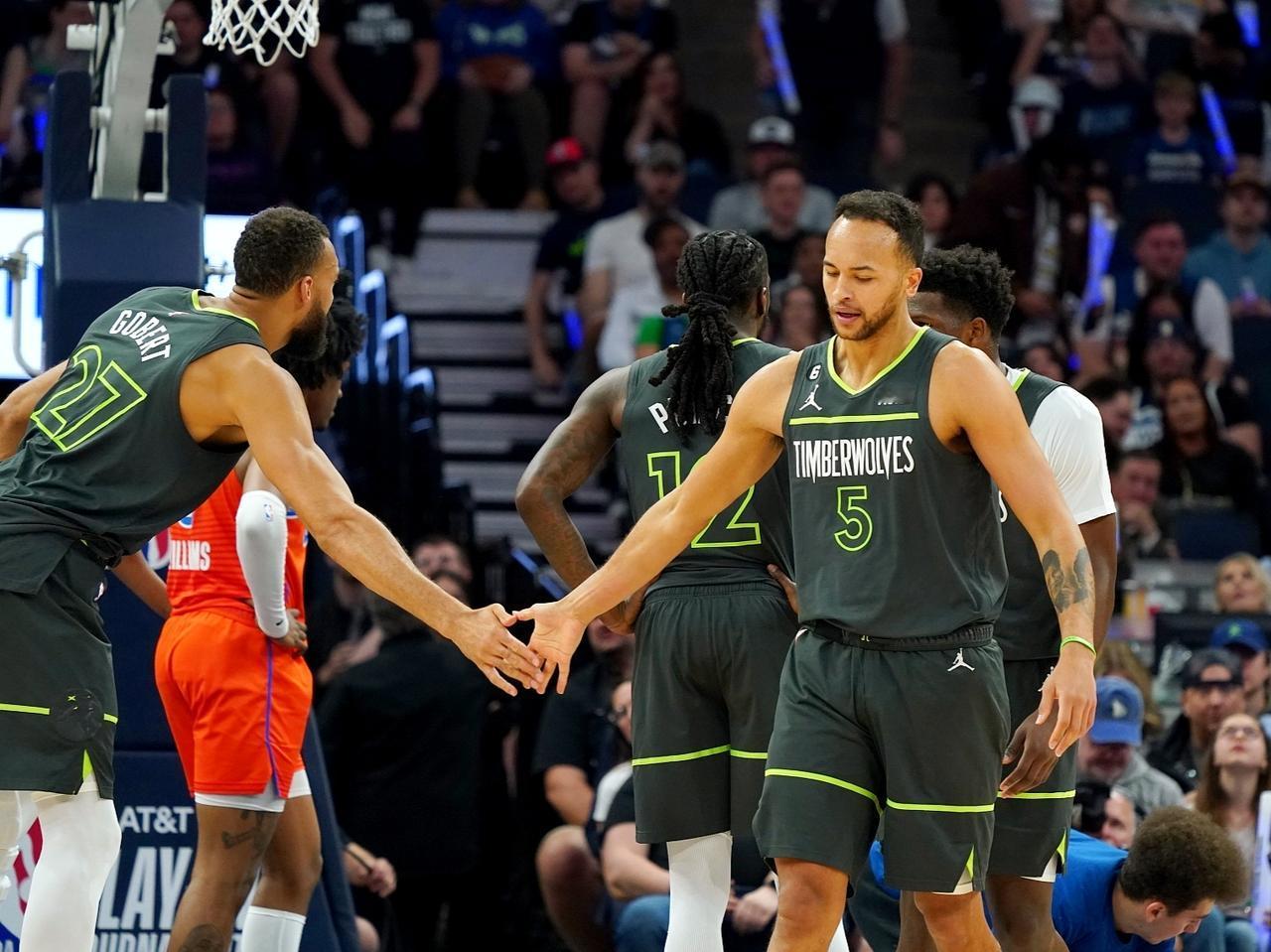 从灰熊到森林狼：李凯尔的“回家”之路

李凯尔被交易至灰熊后打了4场比赛，其中3