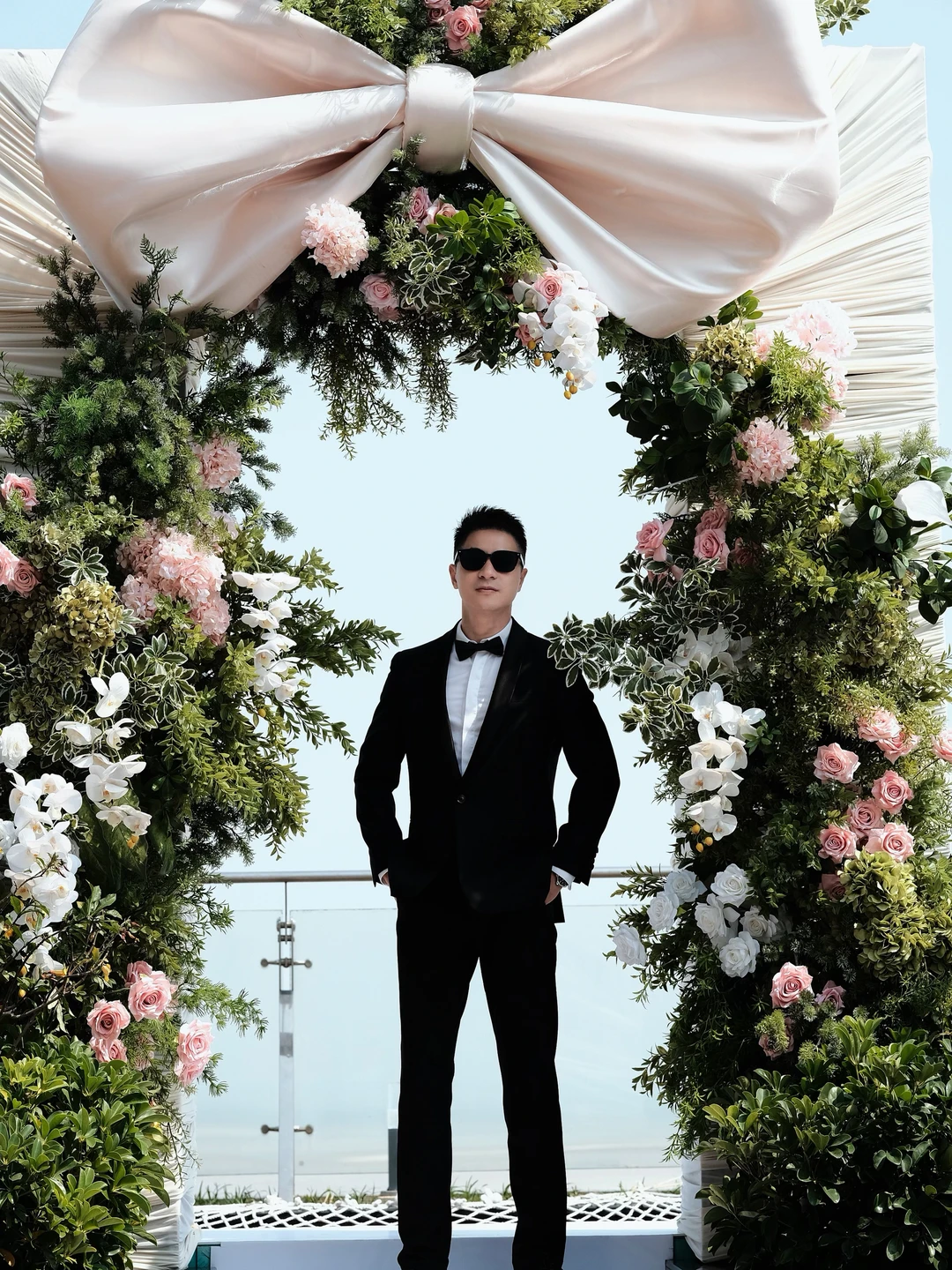 繁花赴约·挚爱永恒｜北海银滩皇冠假日婚礼秀