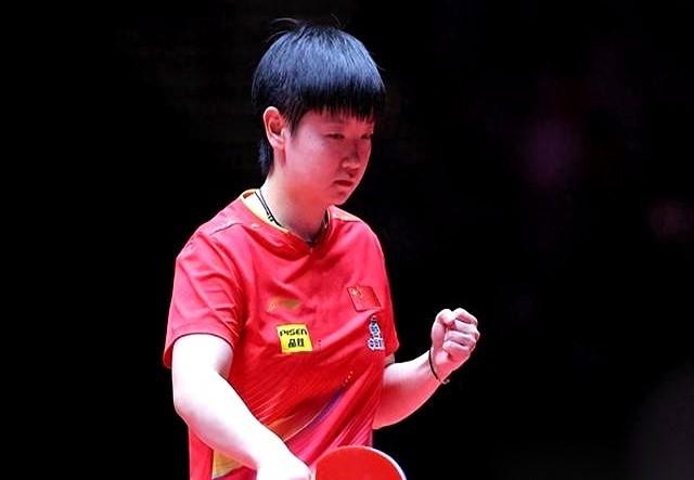 桥本帆乃香的“使用说明书”，王曼昱早就写好了，就差打印出来贴在赛场门口了。
但今