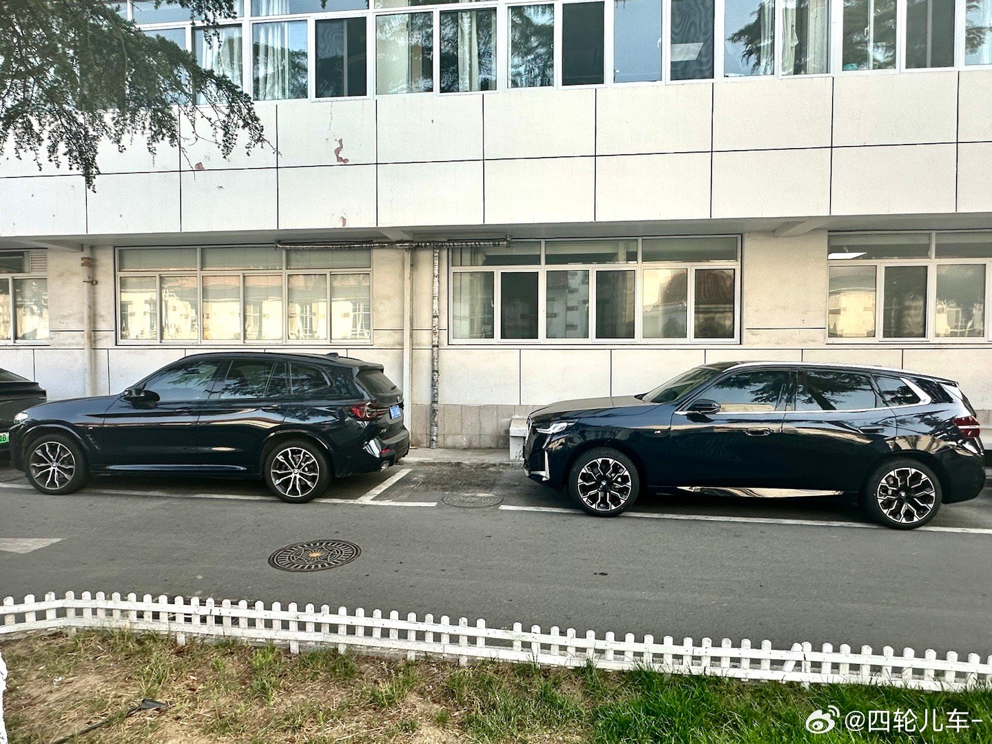 汽车[超话]  新老款宝马X3外观对比，全新X3在尺寸上大了一圈，大家觉得哪代好