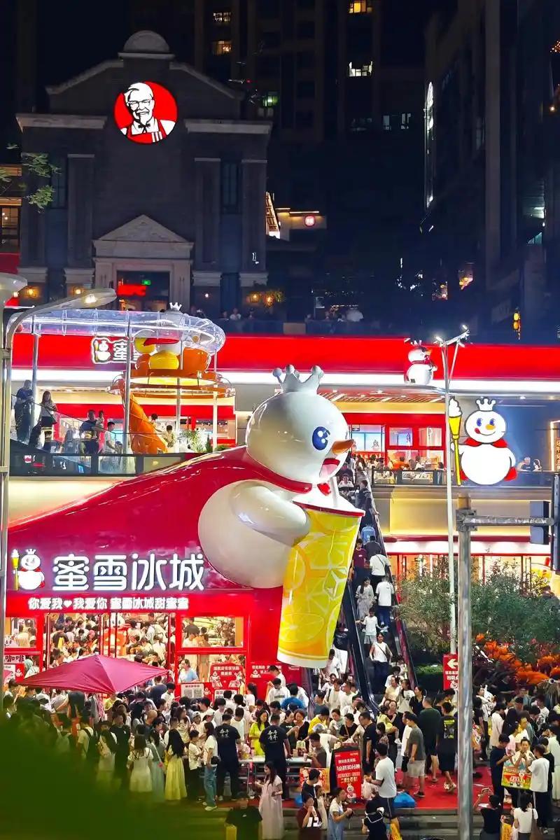 最新财富中国500强榜单出炉，不少变化超出大众预期！

京东顺利跻身榜单前十，也