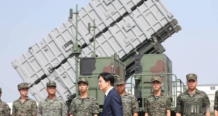 赖清德6月16号在新北那个军事基地讲了句话，说防务预算还要接着加，无人机导弹雷达