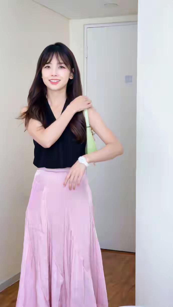 央视最美记者，就是想不起来名字了
