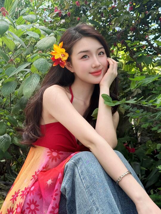 人生总得体验一次泼水节吧！