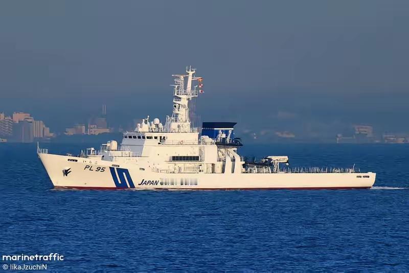 【3艘日本海保巡视船借口避风“纵贯台湾海峡”】“巴威”台风来临，日本海上保安厅三