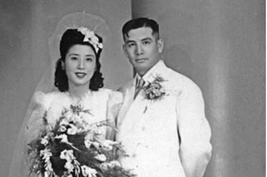 1935年冬，张灵甫从战场上回到家中，他对妻子吴海兰说：“我想吃饺子。”当吴海兰