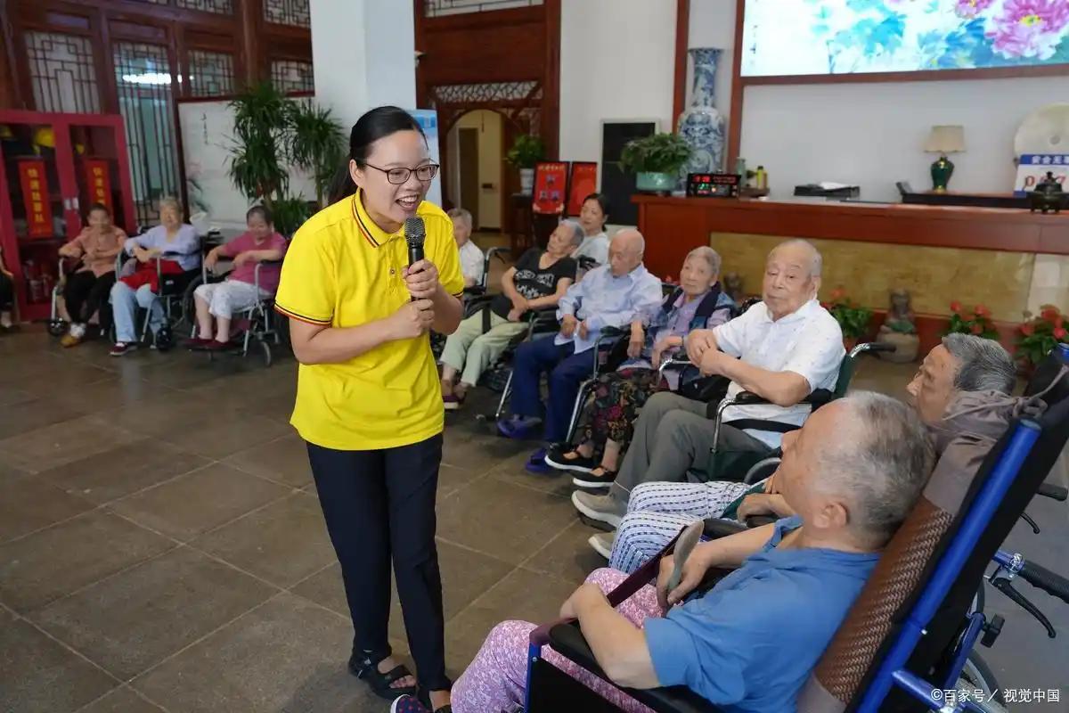 2026 年养老金调整通知为什么还不公布？养老金能不能用“工龄+余额”一把算出来