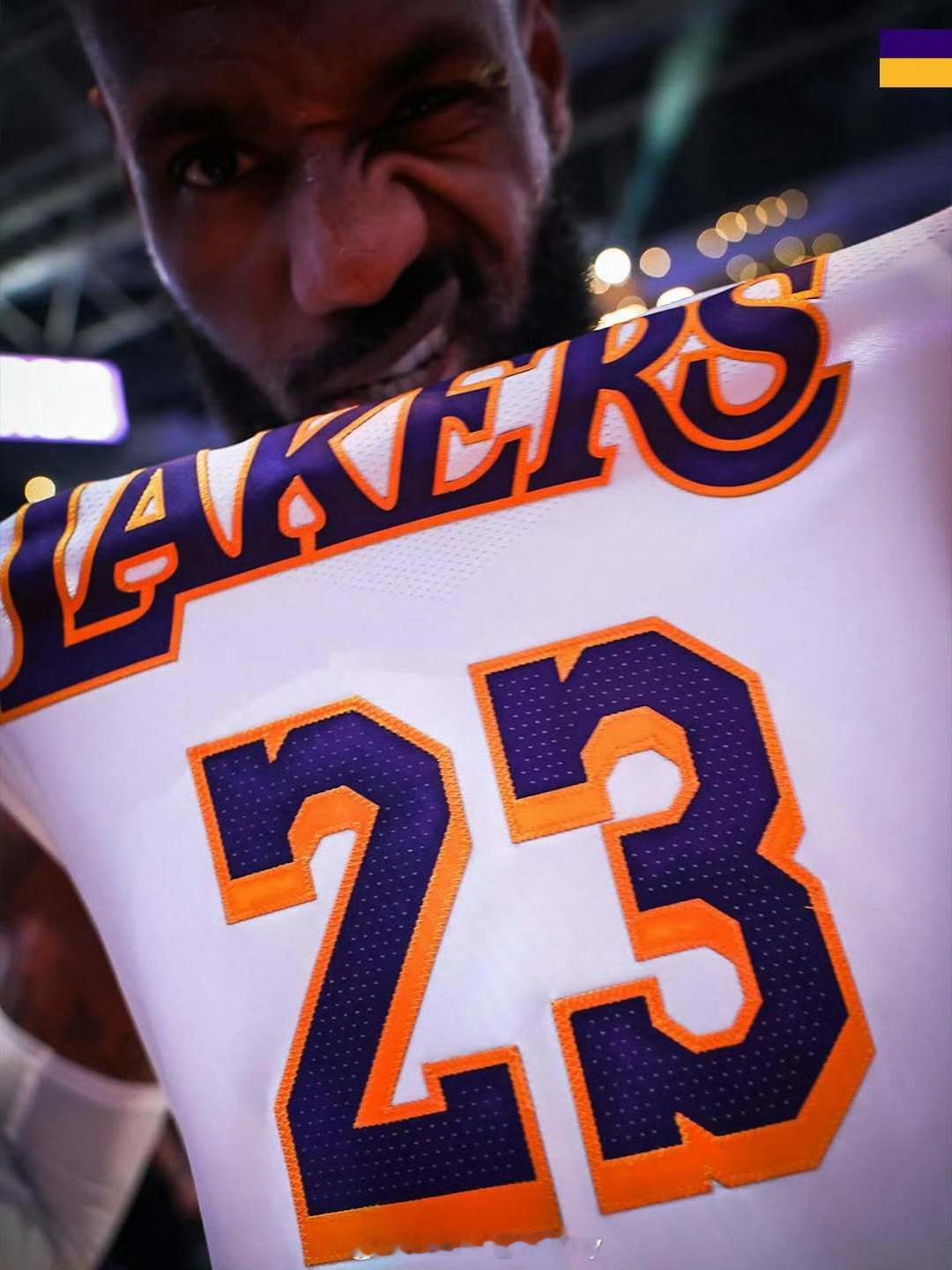 吃点好的！尊贵的西部第二球迷