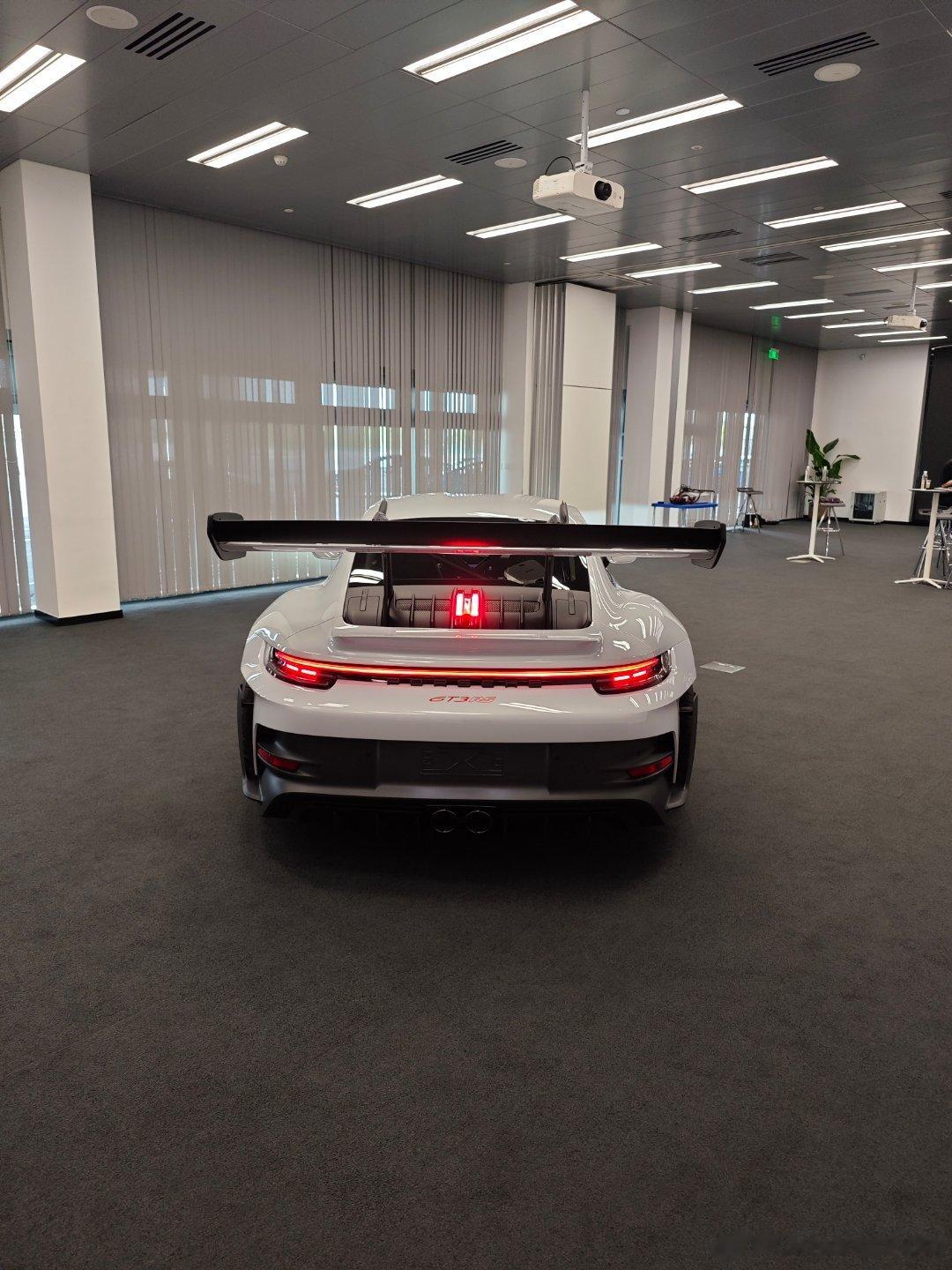 301w的 992gt3rs#cars01豪车拍#  ​​​